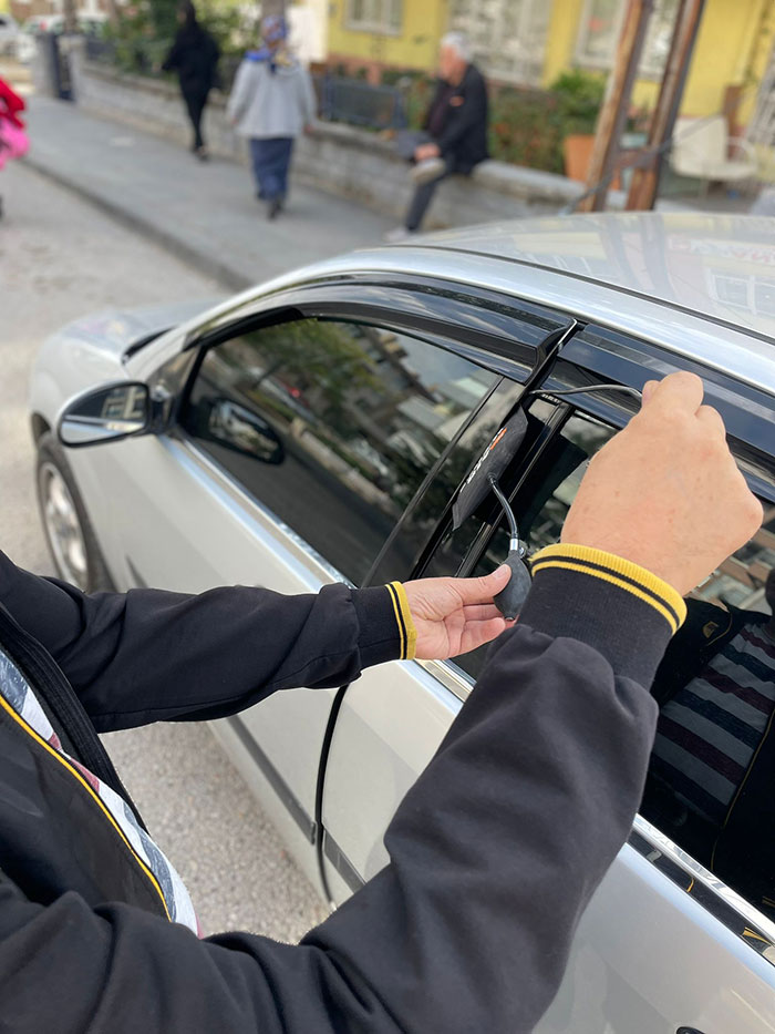 Merkezefendi Oto Kilitçisi